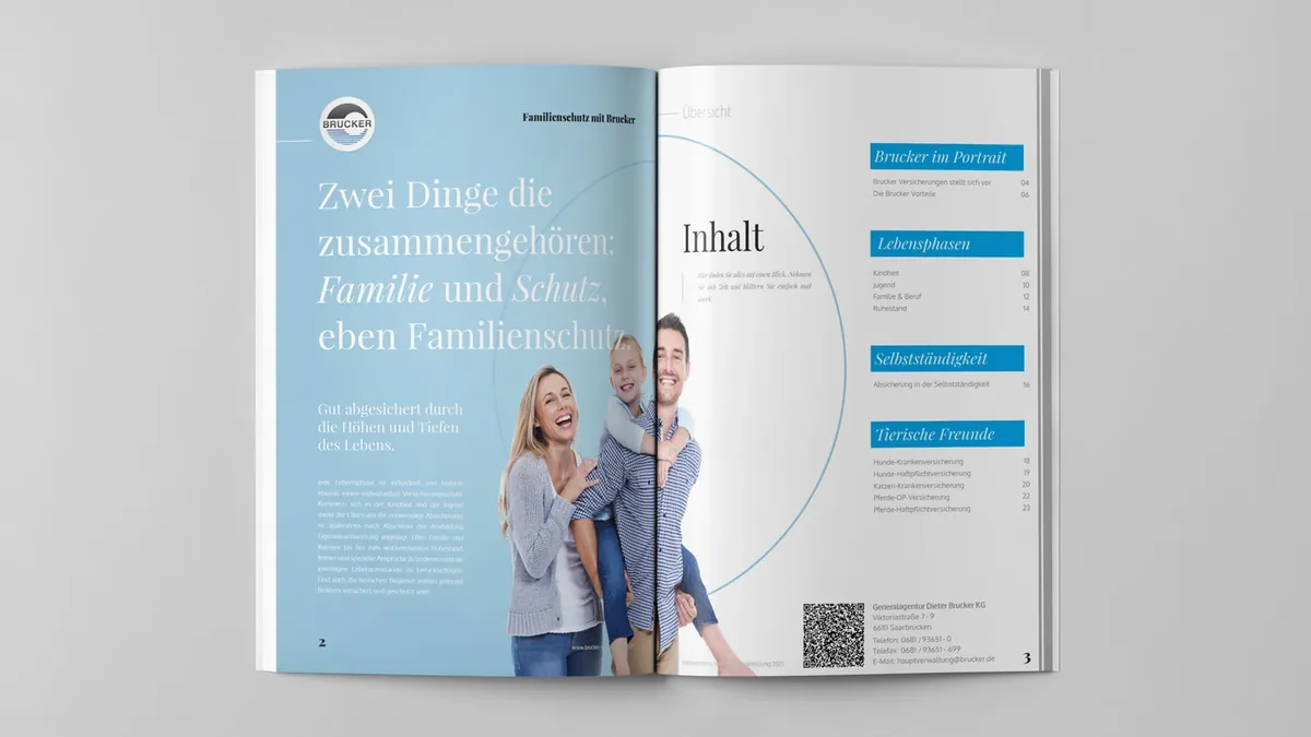Aufgeschlagenes Kundenmagazin: Inhaltsseite mit Familie und Kreislinie